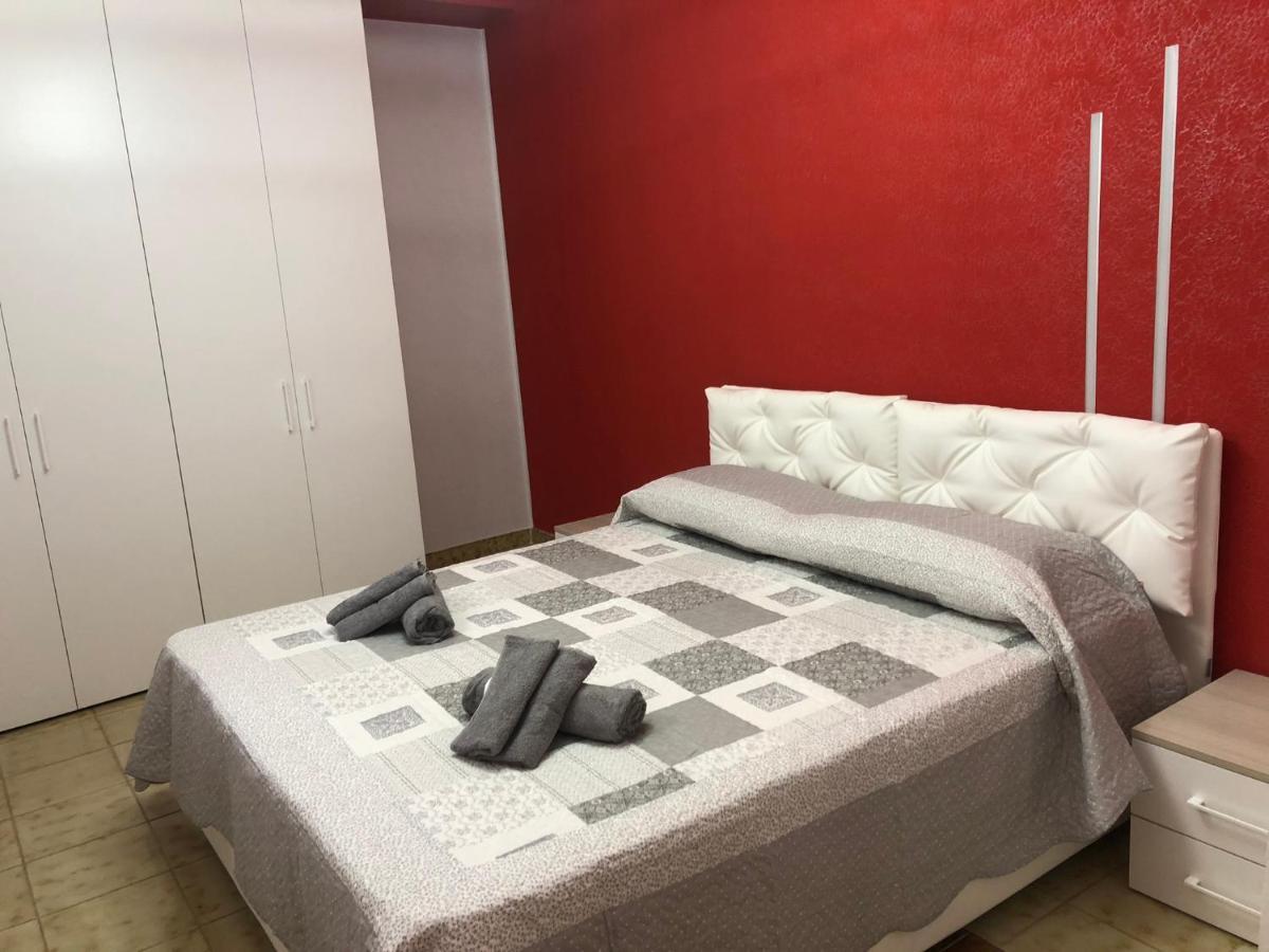 Holiday House In Lungomare Tysandros Джардини Наксос Екстериор снимка